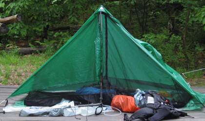 Six Moon Designs Lunar Solo Tarptent