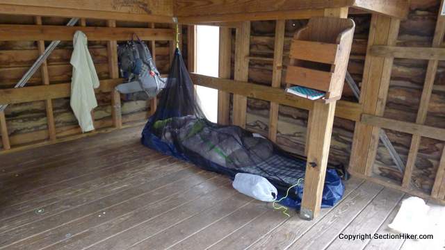 Using the Cirriform DW-1 Inner Tent as a bug and Mouse Bivy in an Appalachian Trail Shelter