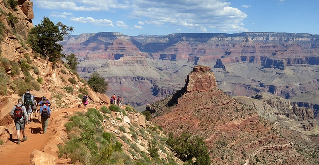 Hikers should protect themselves from the sun in all climates, not just the desert