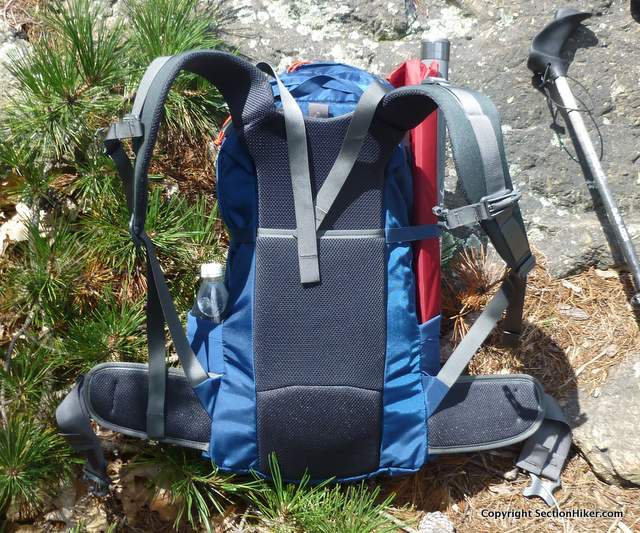 The Scree has an adjustable length backpack