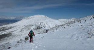 Snowshoeing to Mt Jefferson on the Gulfside Trail