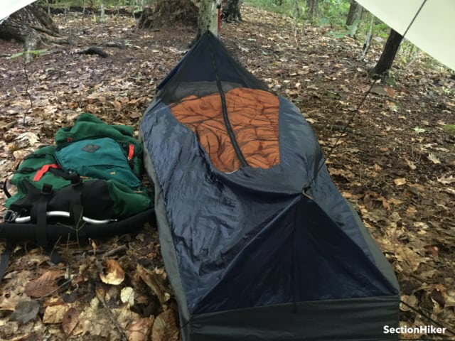 The headwall and footwall are made vertical by clipping the shockcord to loops inside your tarp