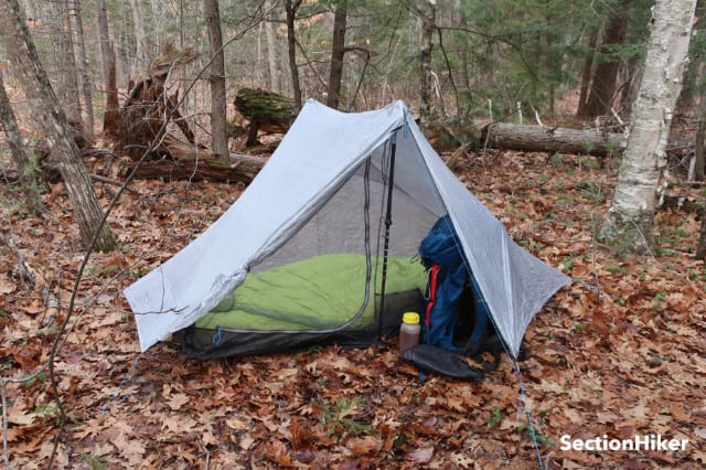 The right-hand side of the vestibule has plenty of coverage for a large backpack