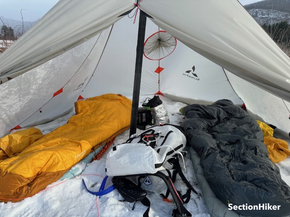 The interior is a palace for two when pitched with a 190cm XC ski.
